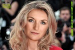 A8.Julie-Gayet-By-Cecilia-Attias-Sarkozi-.jpg