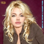 L11.-Portrait-Pamela-Anderson-By-Angelina-Jolie.jpg