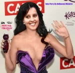 C19.Kim-Kardashian-By-Belkacem-Ministre.jpg