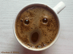 O6.-Humour-LAvenir-Dans-Le-Café-Noir.gif