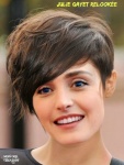 W12.-Portrait-Julie-Gayet-Coiffure-Nouveau-Look-Cheveux-Courts-.jpg