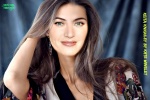X25.-Portrait-Keita-Knighley-By-Kate-Winslet.jpg