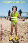 AG28.-Humour-Sarko-a-La-Plage-Gilets-Jaune-.jpg