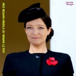 AD26.-Portrait-Miss-Markle-By-Marine-Le-Pen.jpg