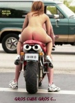 AJ24.-Humour-Gros-Cube-.jpg