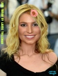 G8.-Portrait-Lara-Fabian-By-Laurie-Thilleman.jpg